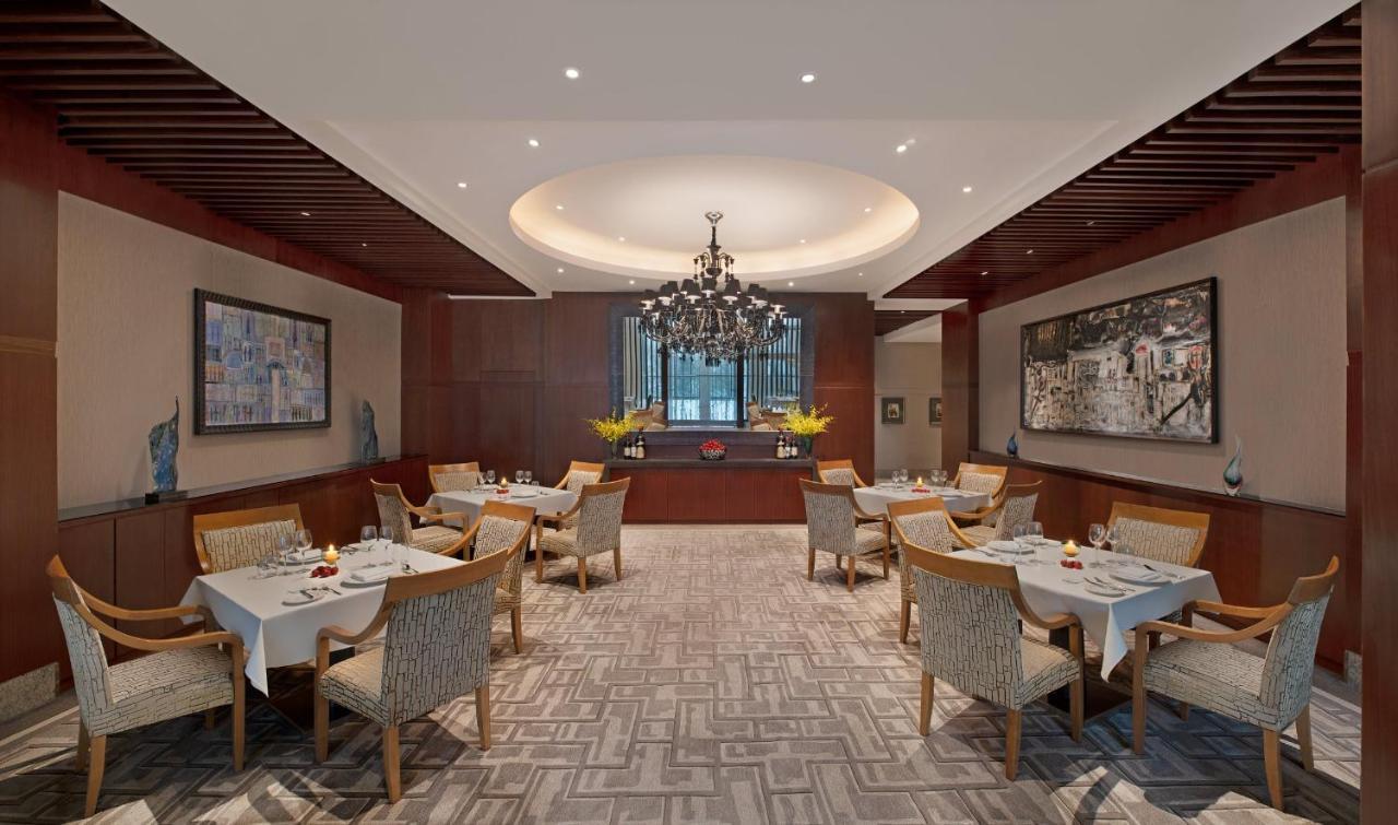 Regent Beijing Hotell Exteriör bild